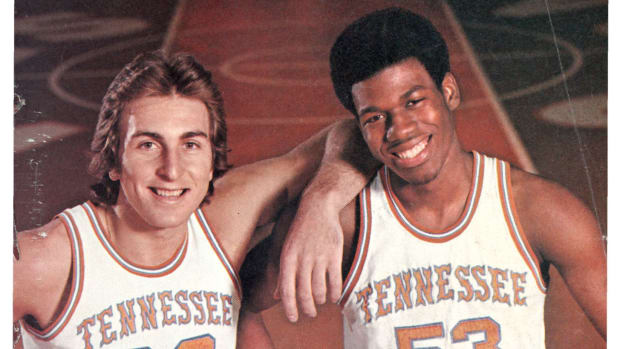 ernie-grunfeld-bernard-king