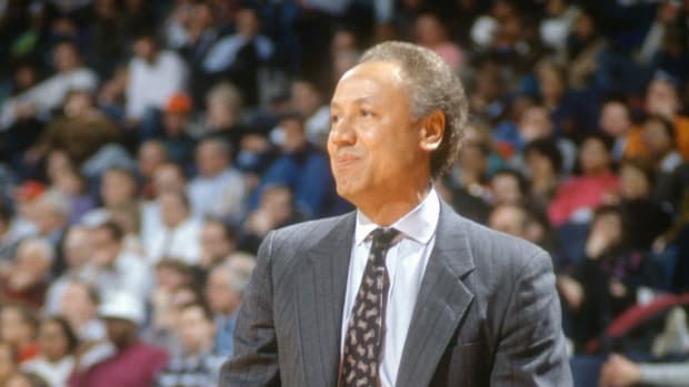 UNSPECIFIED - CIRCA 1992: Head coach Lenny Wilkens of the Cleveland Cavaliers looks on during an NBA basketball game circa 1992. Wilkens coached for the Cavaliers from 1986-93.