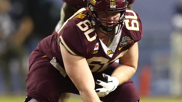 Minnesota Golden Gophers center John Michael Schmitz (60) against the West Virginia Mountaineers in the Guaranteed Rate Bowl at Chase Field.