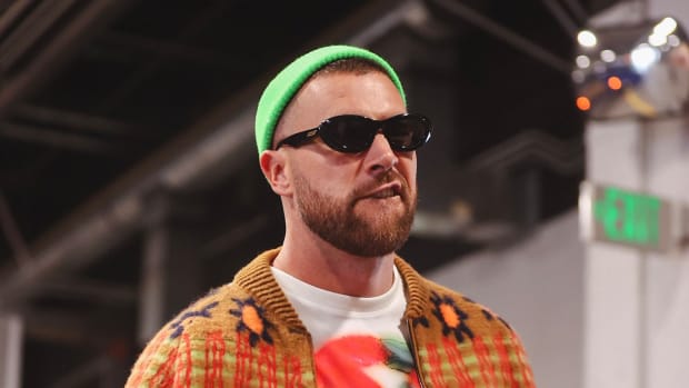 Travis Kelce Wears Air Jordan 14 Sneakers at Chiefs Parade - Sports  Illustrated FanNation Kicks News, Analysis and More