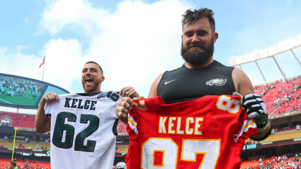 The Kelce brothers, Travis (left) and older bro Jason.
