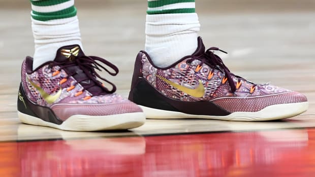 Boston Celtics guard Josh Richardson wears the Nike Kobe 9 sneakers against Toronto Raptors on November 28, 2021.