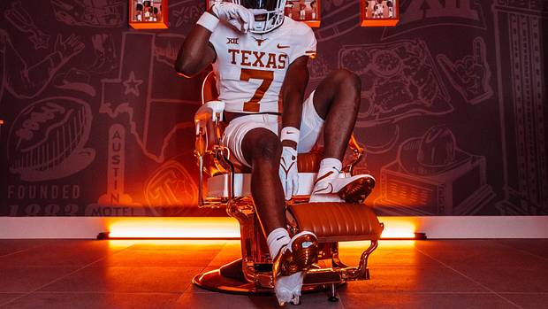 Texas In Final 3 for Top Corner Malik Muhammad | Longhorns Recruiting Tracker - Sports Illustrated Texas Longhorns News, Analysis and More - Vimarsana News