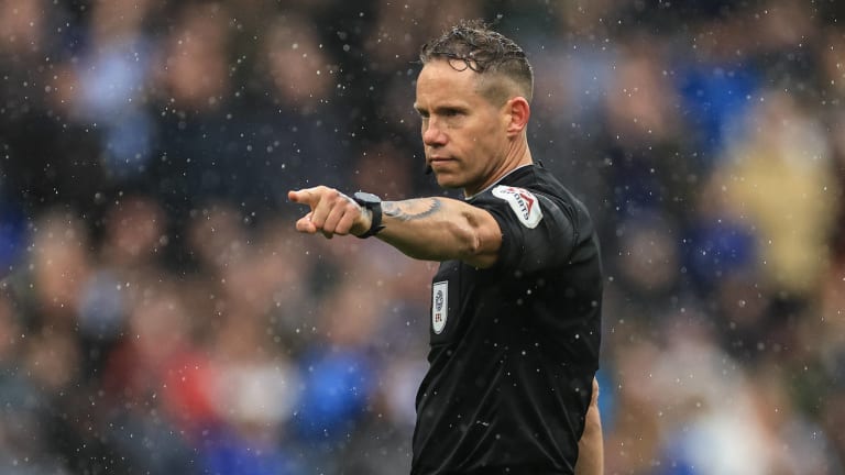 Sunderland vs Birmingham City: Who is the referee?