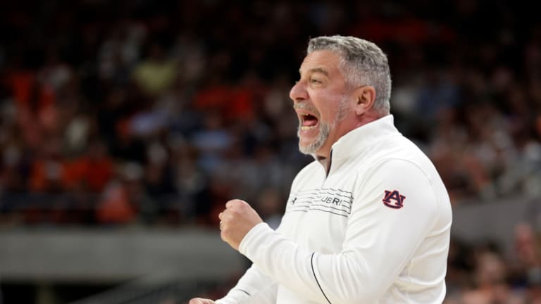 College basketball expert ranks Kentucky ahead of Auburn in latest rankings