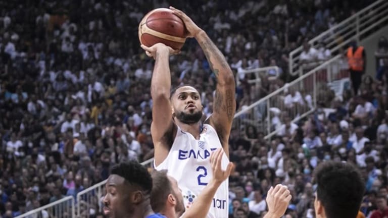 WATCH: Mavs’ Tyler Dorsey Dazzles in Greece’s Win Over Belgium - NBA Tracker