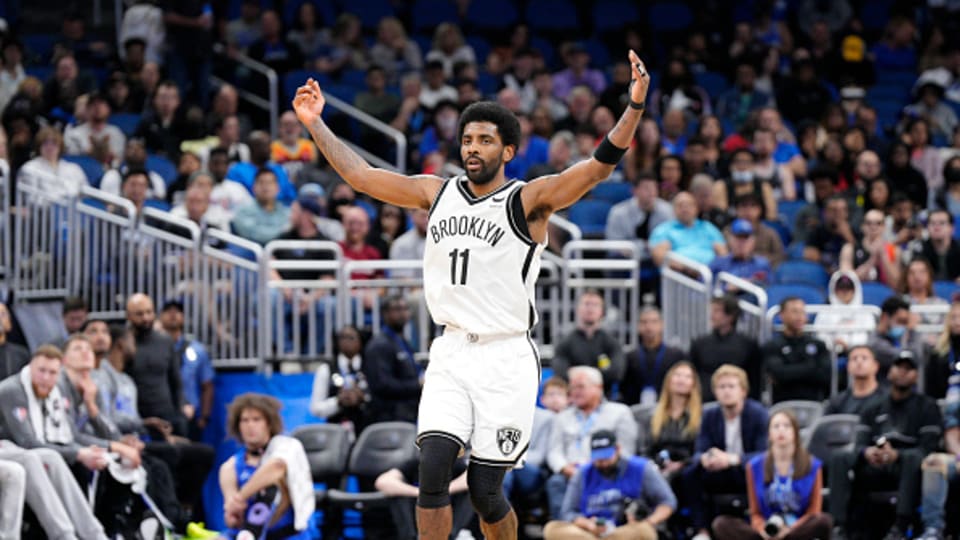 Why Mavs Should Roll Dice on Kyrie Irving Trade with Nets