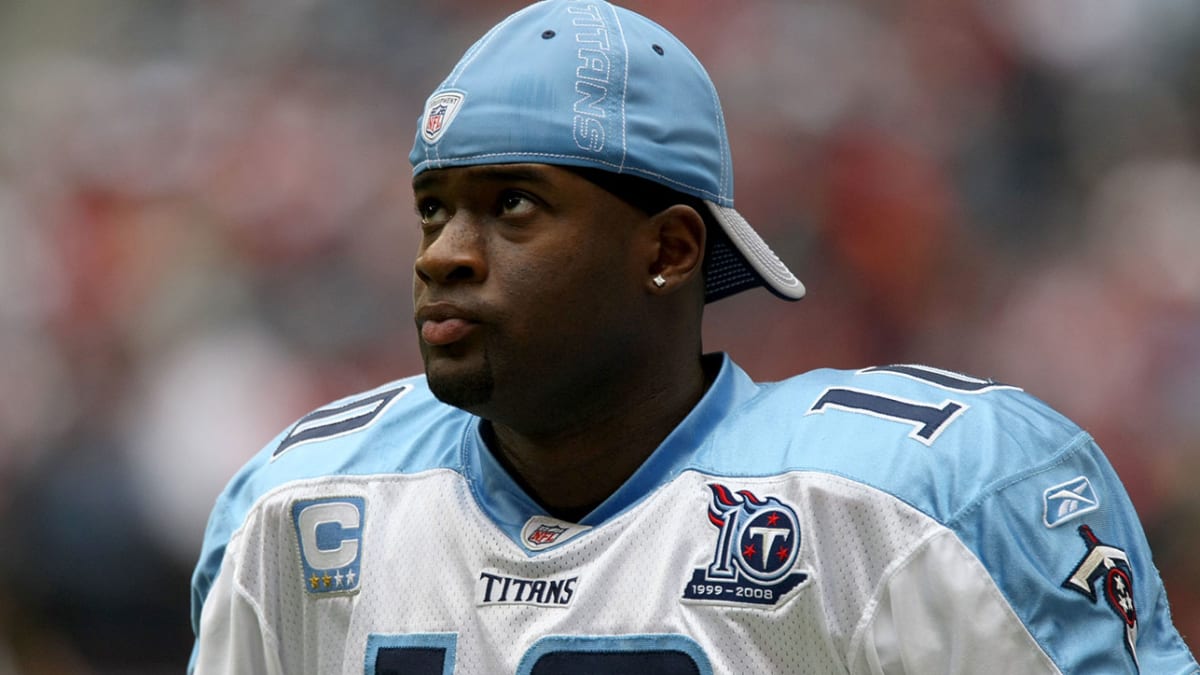 vince young jersey titans