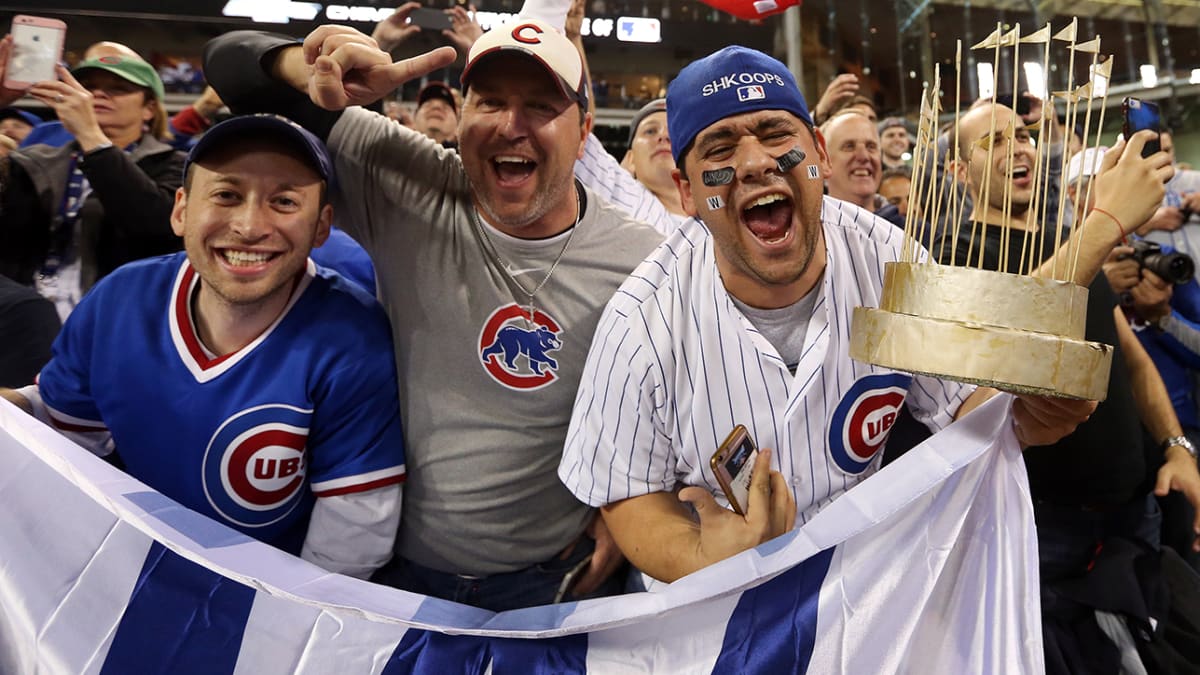 Chicago Cubs fan holiday gift ideas, World Series gear - Sports Illustrated