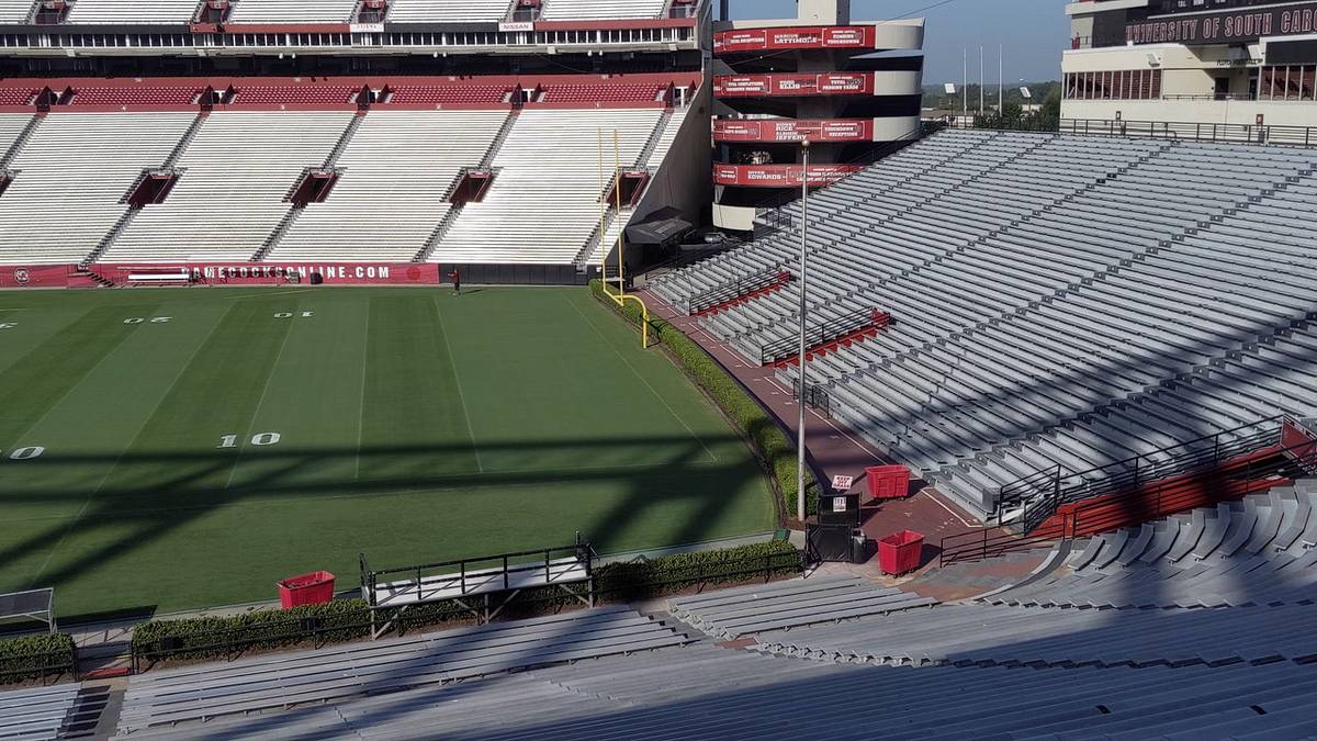 Gamecocks Announce Football Mini-Plans 