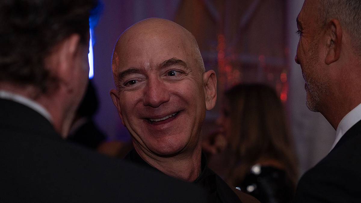 Jeff Bezos buying an NFL team would be good for the league - Sports  Illustrated
