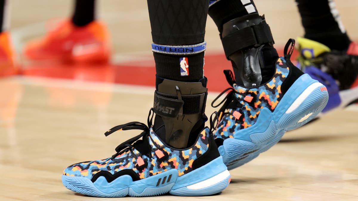 Ranking The Five Best Shoes Worn In The NBA On November 10 Sports ...