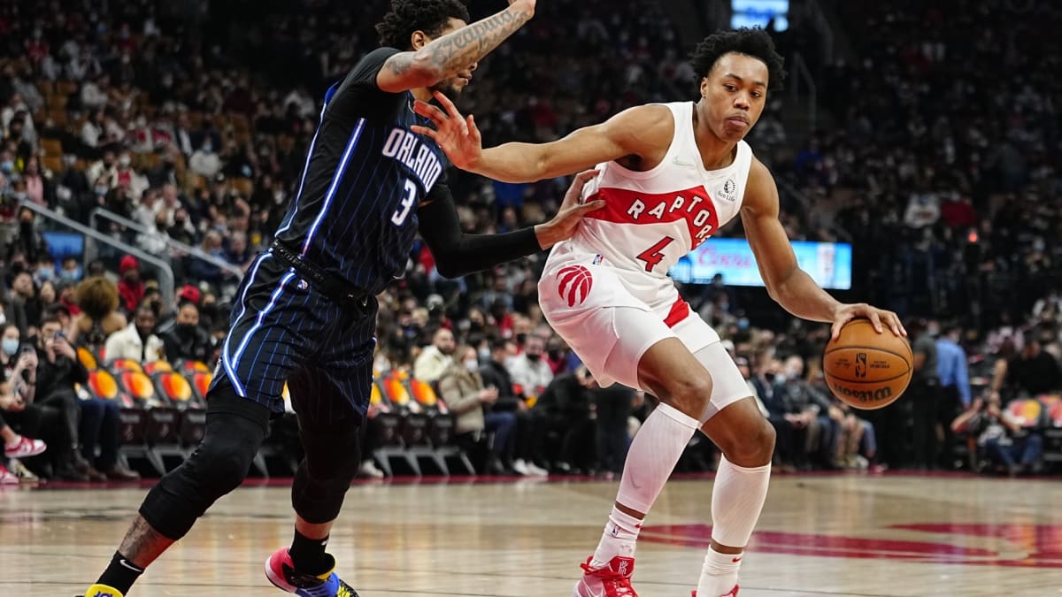 nba players wearing retro jordans