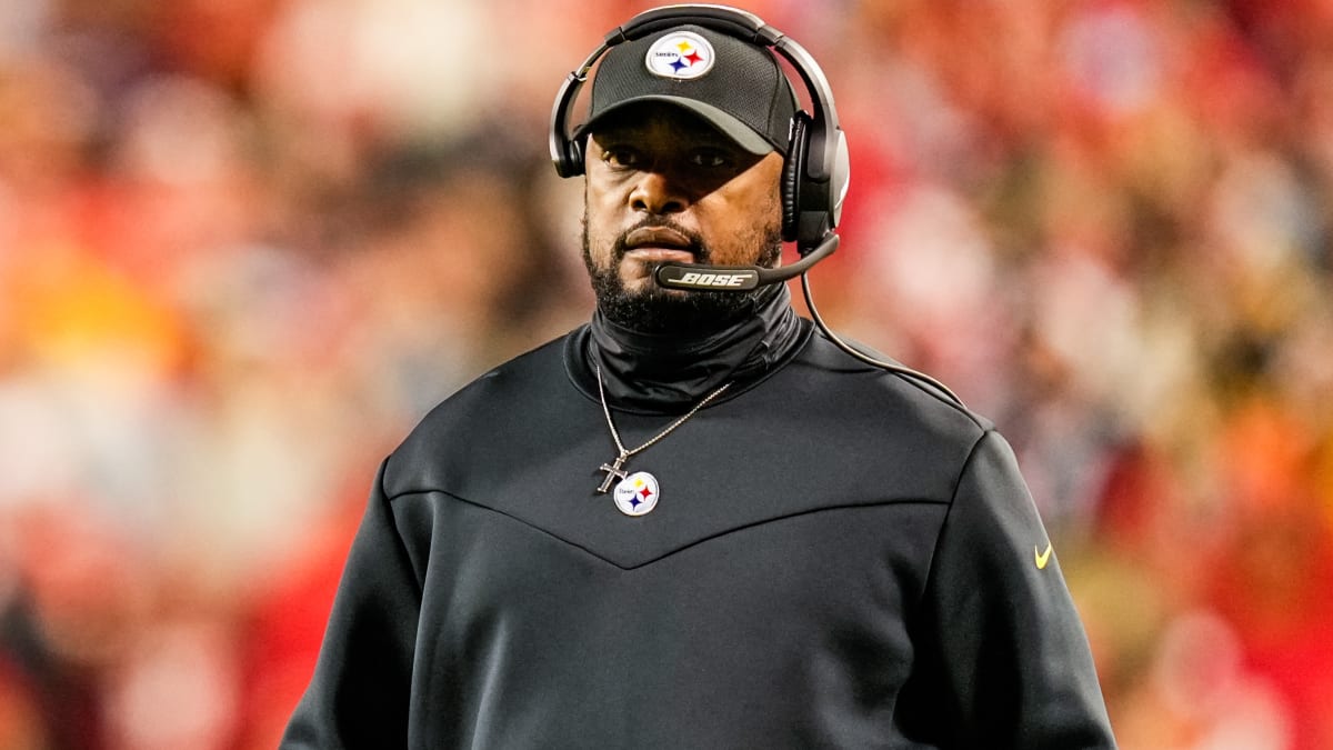 Brian Flores: Mike Tomlin comments on Steelers hiring ex-Dolphins coach -  Sports Illustrated