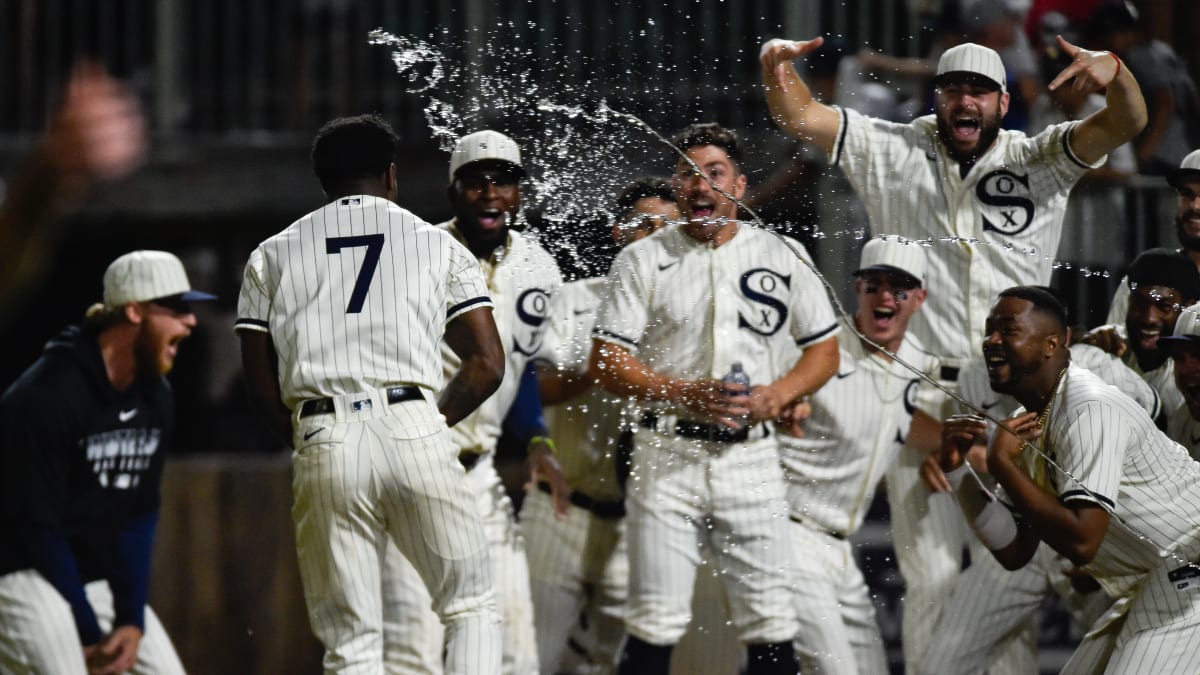 Anderson's 9th-inning homer lifts White Sox past Yankees at Field of Dreams  – Hartford Courant