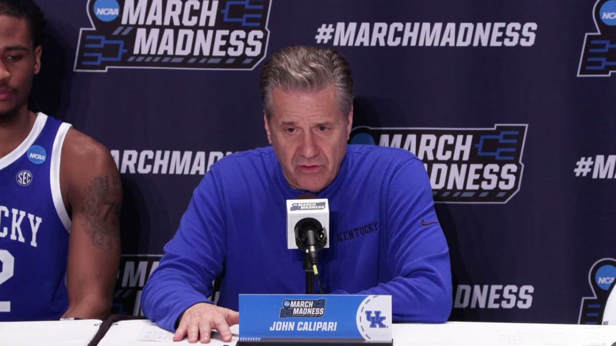 Jager Burton Leaning on Veterans While Learning to Play Center