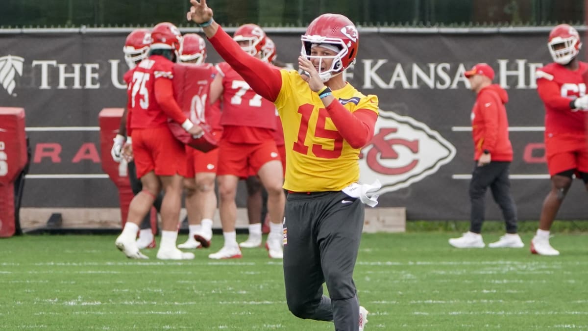 KC Chiefs' Isiah Pacheco and Jerick McKinnon Can Provide a Major Boost in  the Playoffs - Sports Illustrated Kansas City Chiefs News, Analysis and More