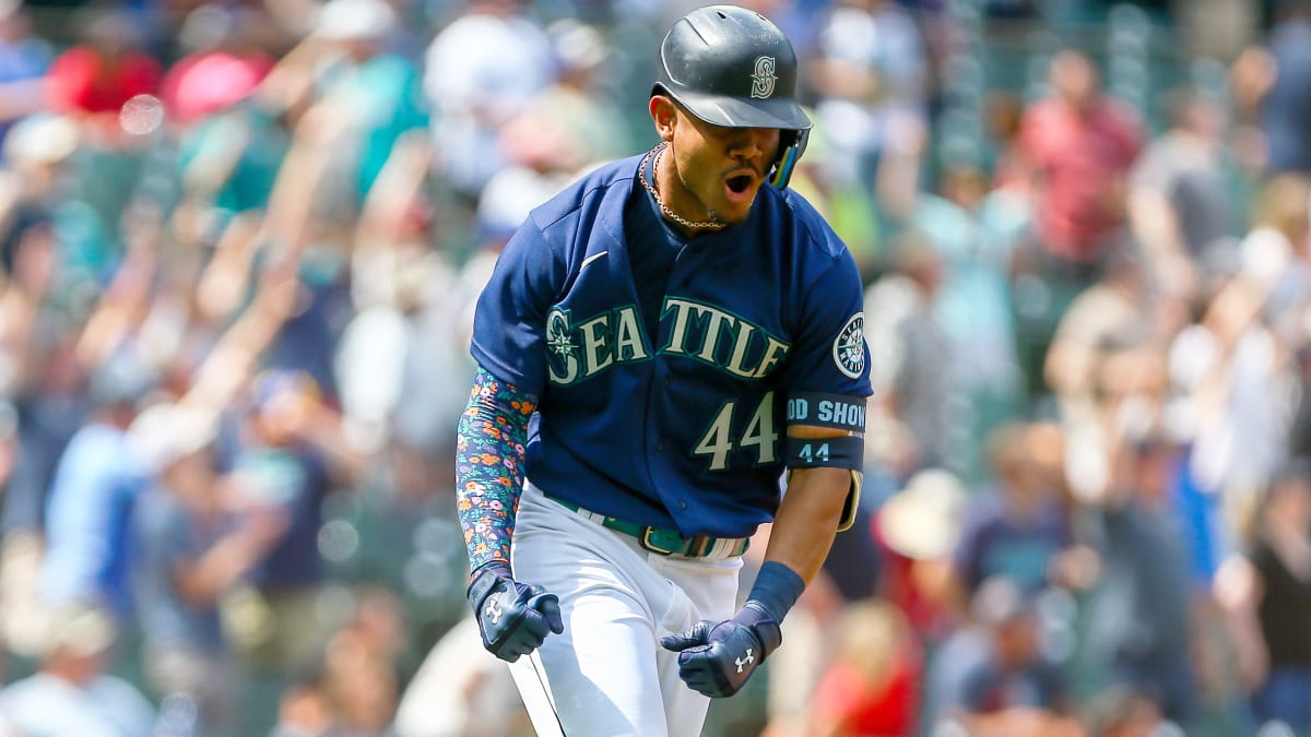 Mariners Sign Julio Rodriguez to Extension Worth at Least $210