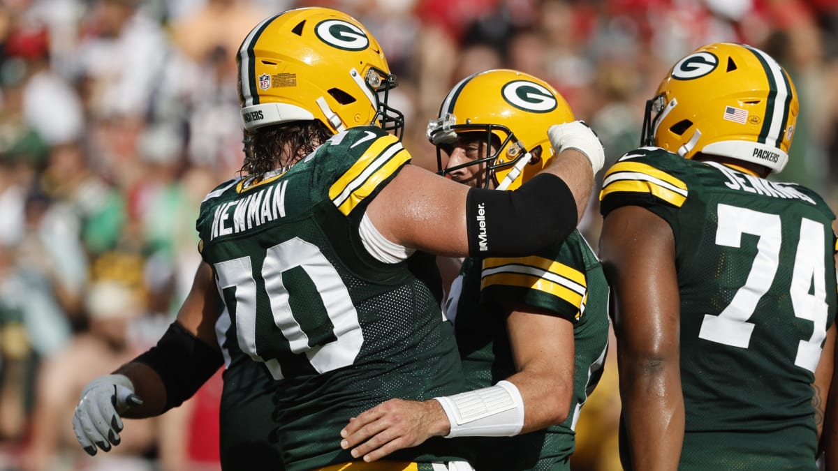 Packers hold off Bucs 14-12