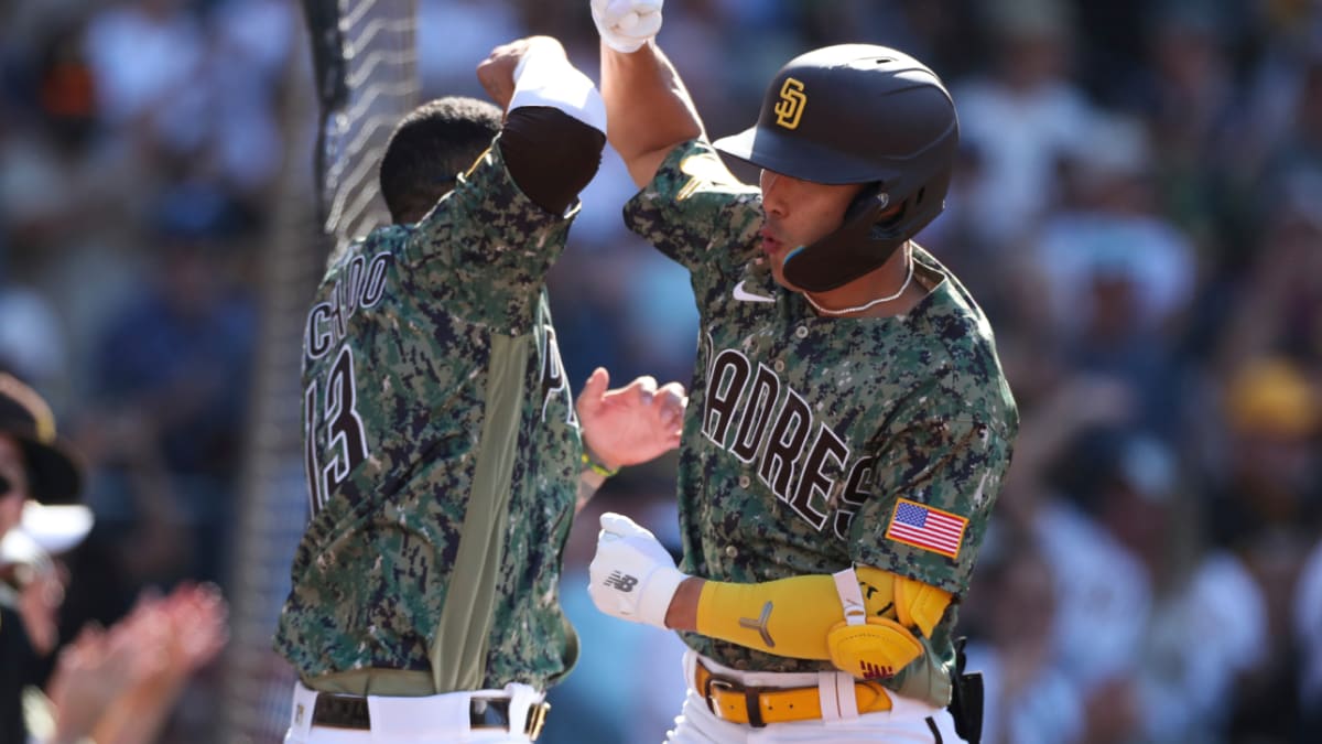 Padres Clinch Playoff Berth Following Brewers Loss - Sports