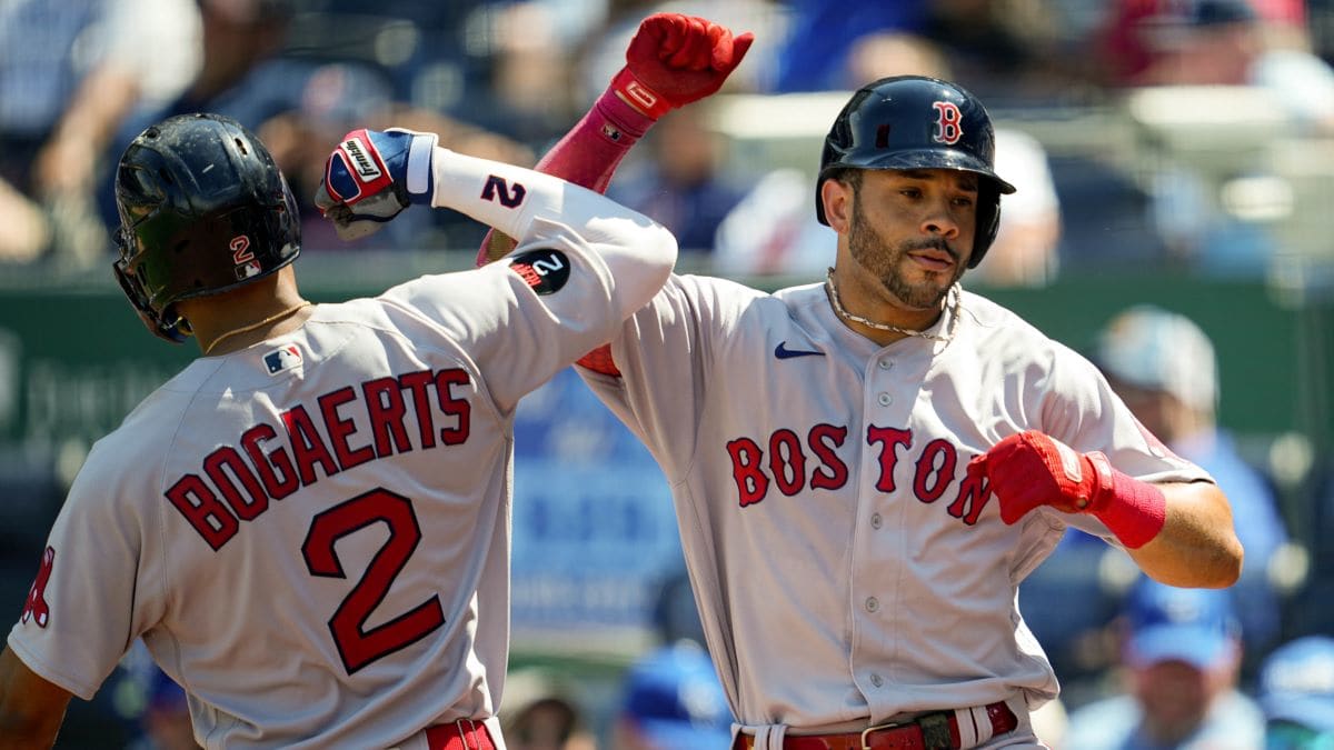 Red Sox get Hosmer from Padres; keep Martinez, Bogaerts