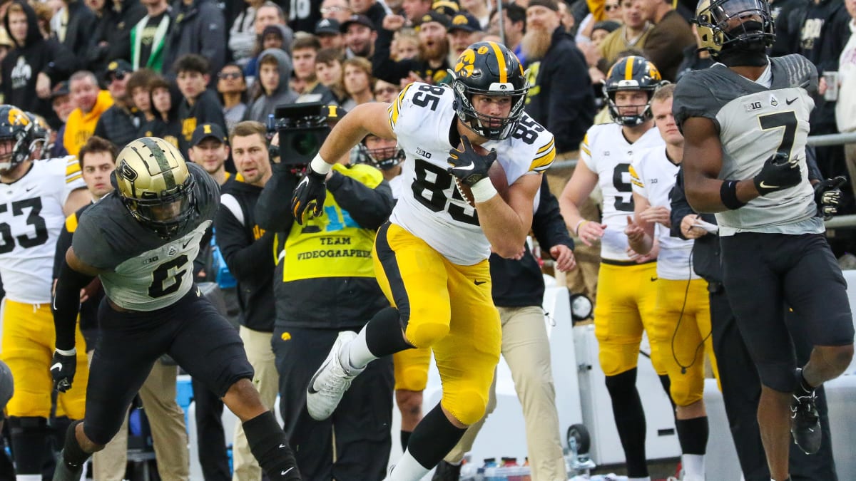 Iowa Football Position Preview: TE - Sports Illustrated Iowa Hawkeyes News,  Analysis and More