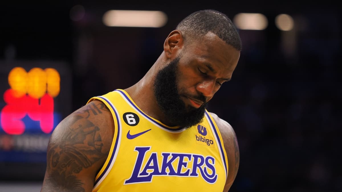 Lakers brace for uncertainty after LeBron James injures groin against  Clippers – Orange County Register