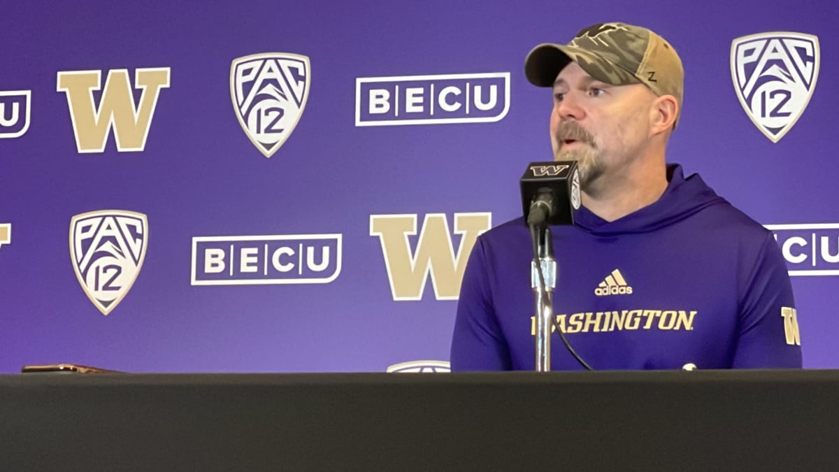 After Meeting with Alabama, Grubb Stays Put as UW Offensive Coordinator -  Sports Illustrated Washington Huskies News, Analysis and More