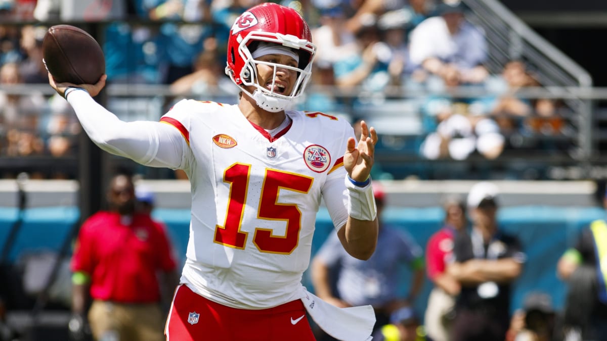 Patrick Mahomes: A reminder why Texans need a dynamic QB to compete