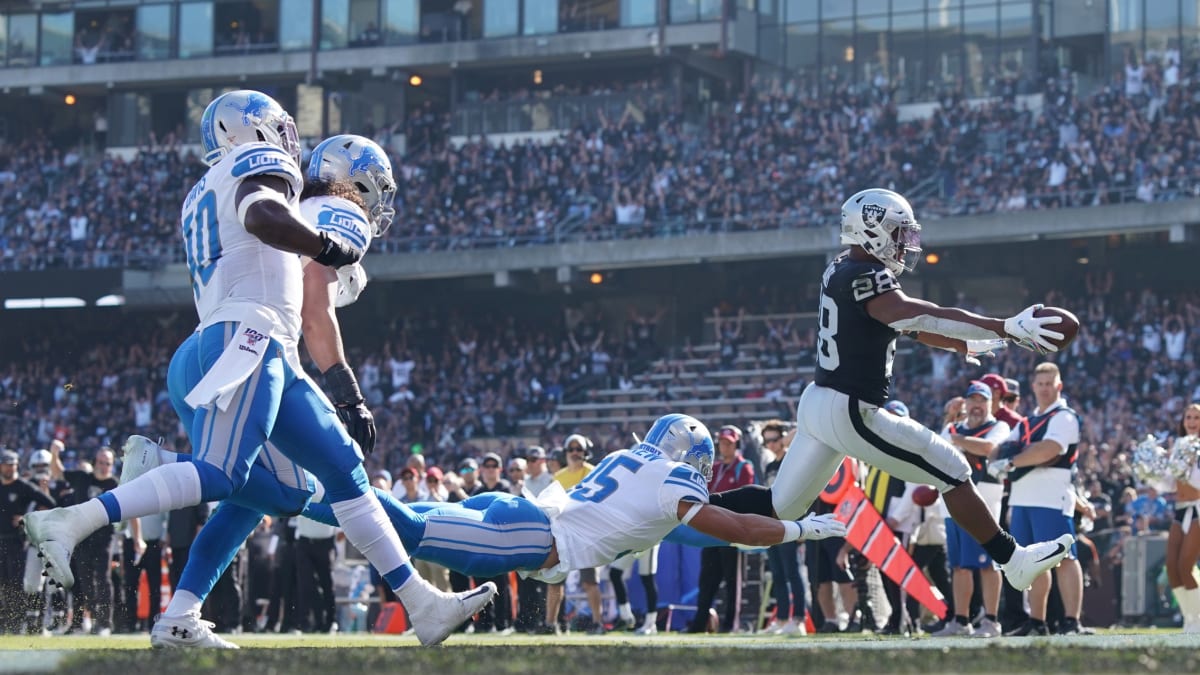 Raiders Look to Extend All-Time Series Against Lions