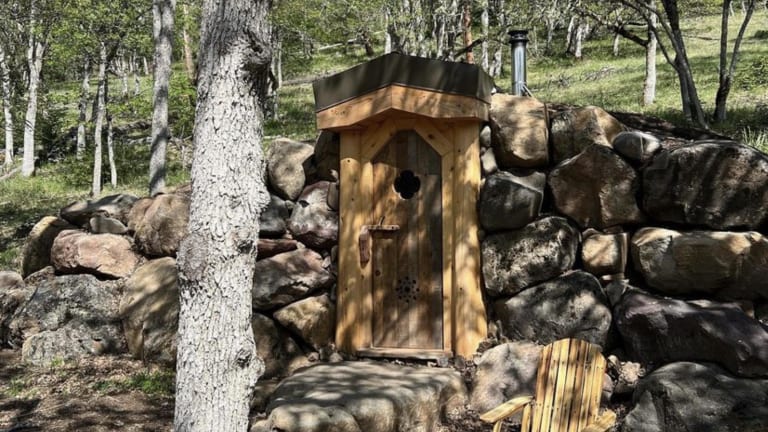 Timberwolves' Rudy Gobert does darkness retreat in 'hobbit' cottage