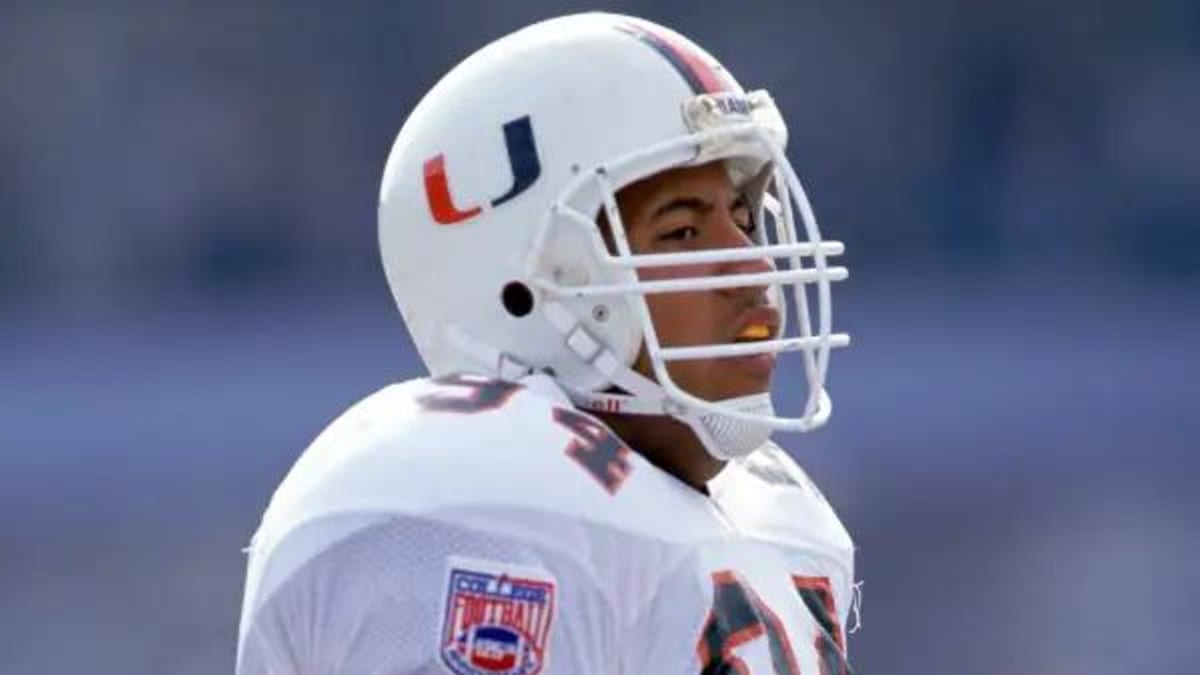 Attention Ohio State fans: Ex-Hurricane Dwayne 'The Rock' Johnson predicts  a Miami win 