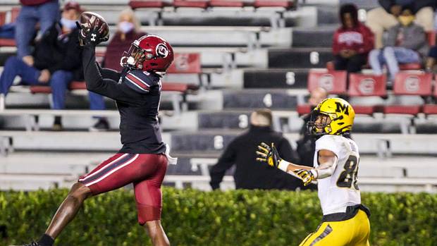 South Carolina Defensive Players to Watch vs. Missouri Tigers - Vimarsana News