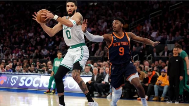 Knicks-Bucks Christmas game 2023 at MSG: How to get tickets