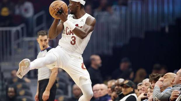 Cleveland Cavaliers guard Caris LeVert saves the basketball from going out of bounds in the first half, October 16, 2023, at Rocket Mortgage FieldHouse.