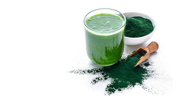 The Best Greens Powders to Bump Up Your Nutrient Intake in 2022 - Vimarsana News