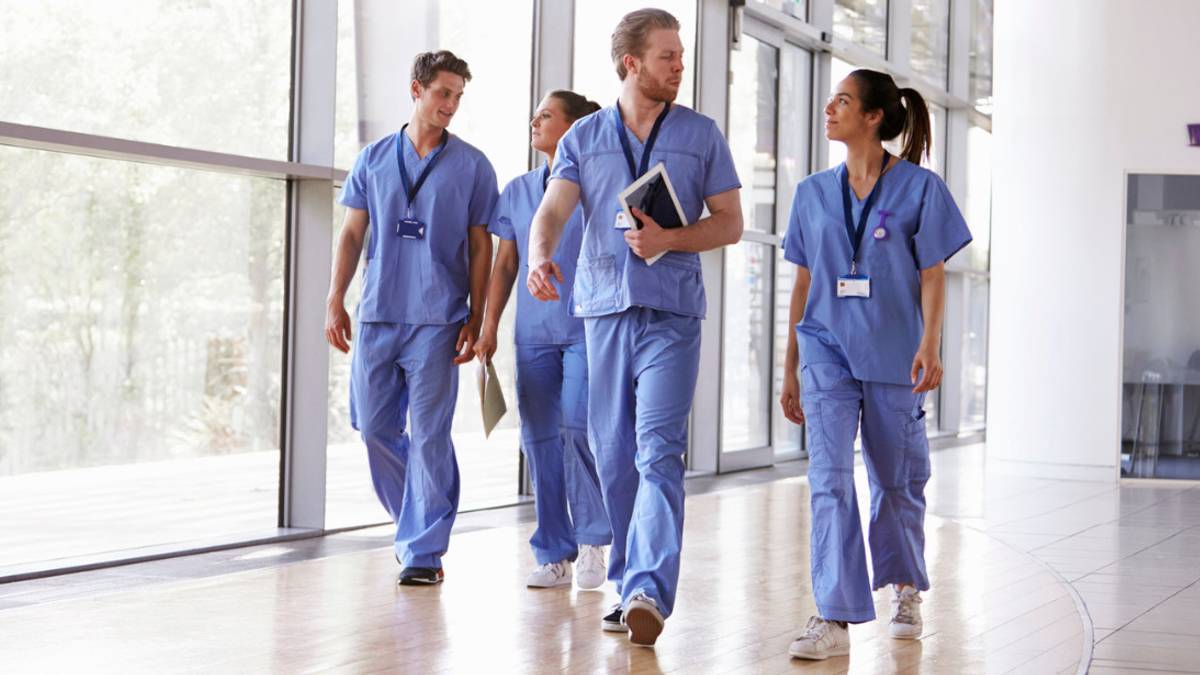 best nike shoes for male nurses