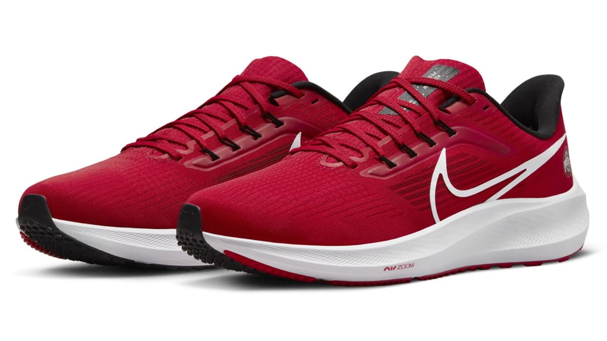 First Look At Ohio State's Nike Air Zoom Pegasus 39 Shoes Sports ...