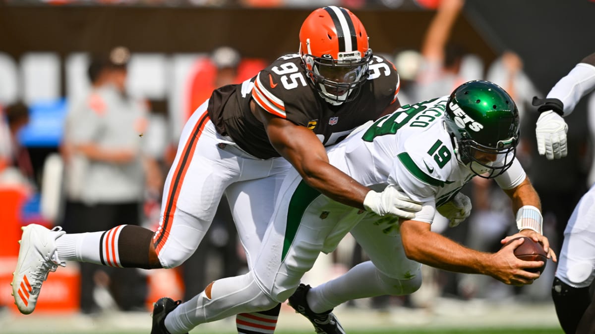Monday Night Football: Browns vs. Steelers Player Props - Sports