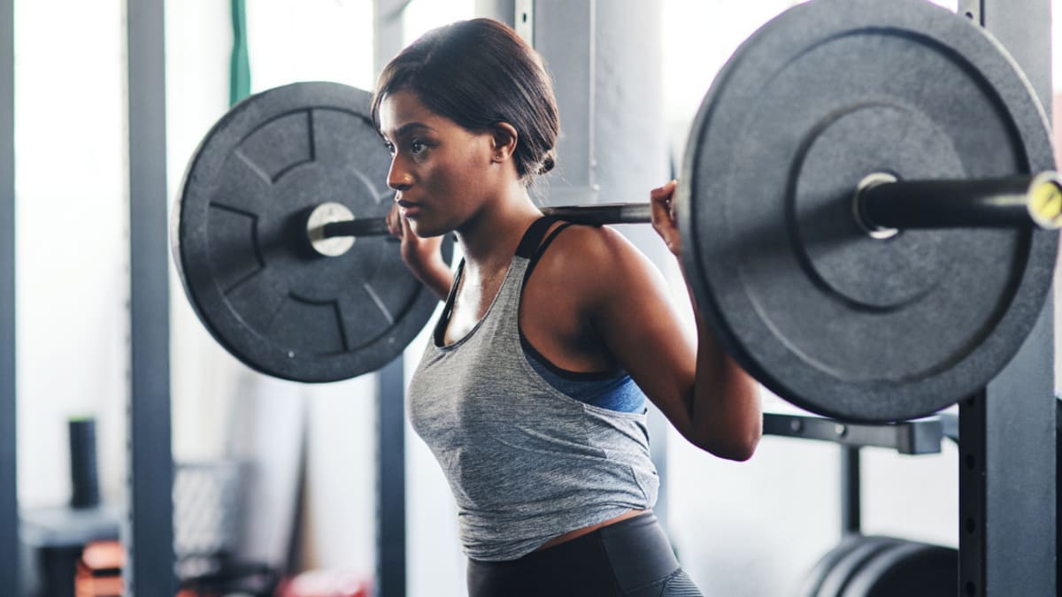 Should Women Lift Heavy Weights? - Alloy