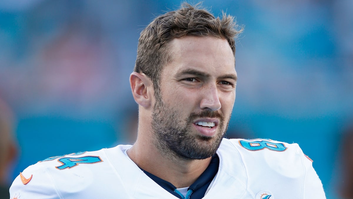 Jordan Cameron: Dolphins TE could retire due to concussions ...