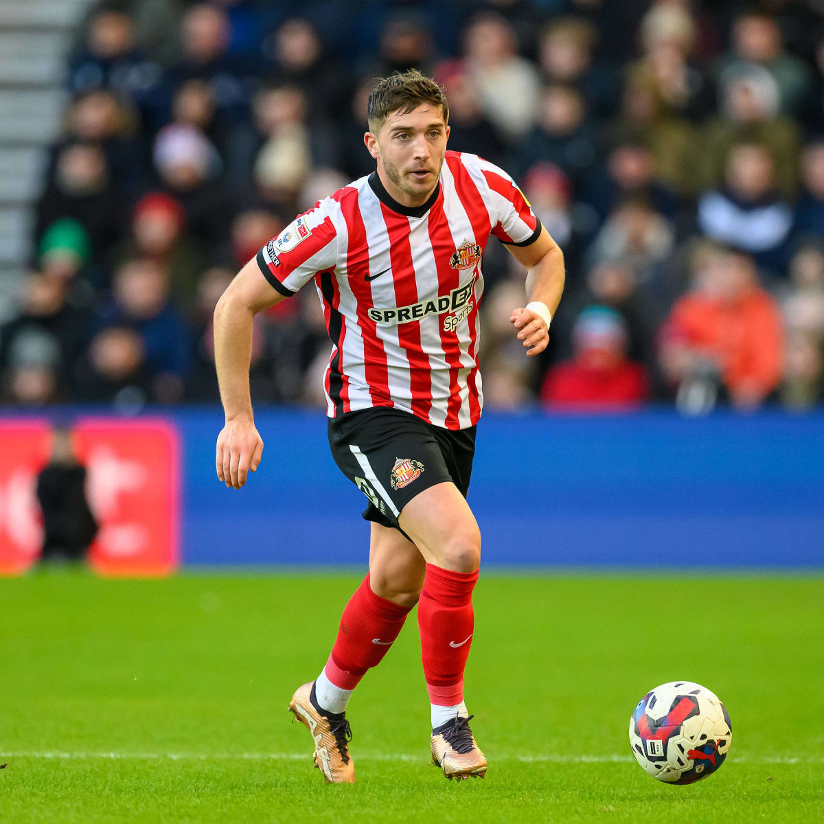 Tony Mowbray explains why Lynden Gooch missed Boro game and extent of  injury concern - Sports Illustrated Sunderland Nation