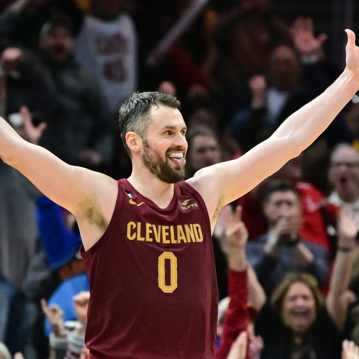 How Kevin Love got his Cavs jersey retired #kevinlove #clevelandcavali