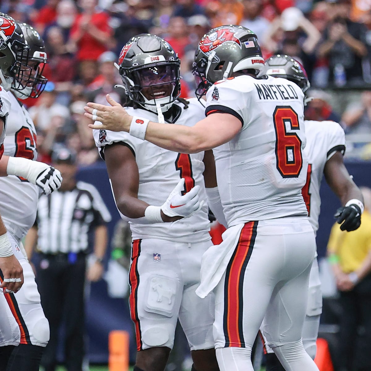 Tampa Bay Buccaneers' Rachaad White Has Played With Quite a List of  Quarterbacks - Tampa Bay Buccaneers | BucsGameday | Sports Illustrated