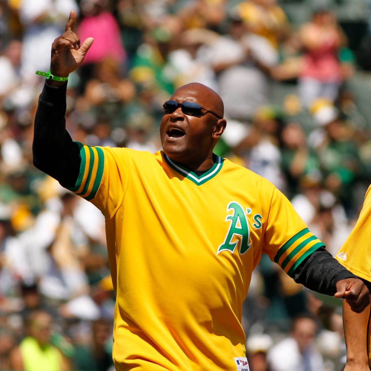 Oakland Athletics Legend Vida Blue Dies at Age 73 - Sports