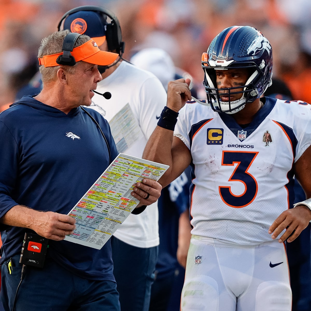 Seahawks Plan to Trade Russell Wilson to the Broncos - The New York Times