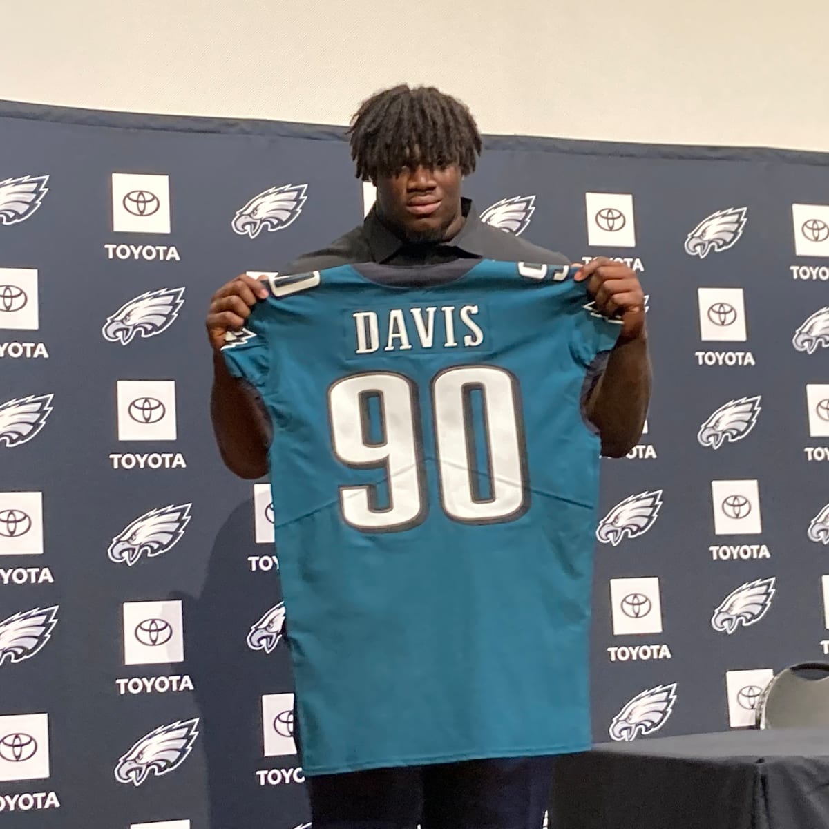 Jordan Davis is the Key to the Eagles' Defensive Puzzle - Sports