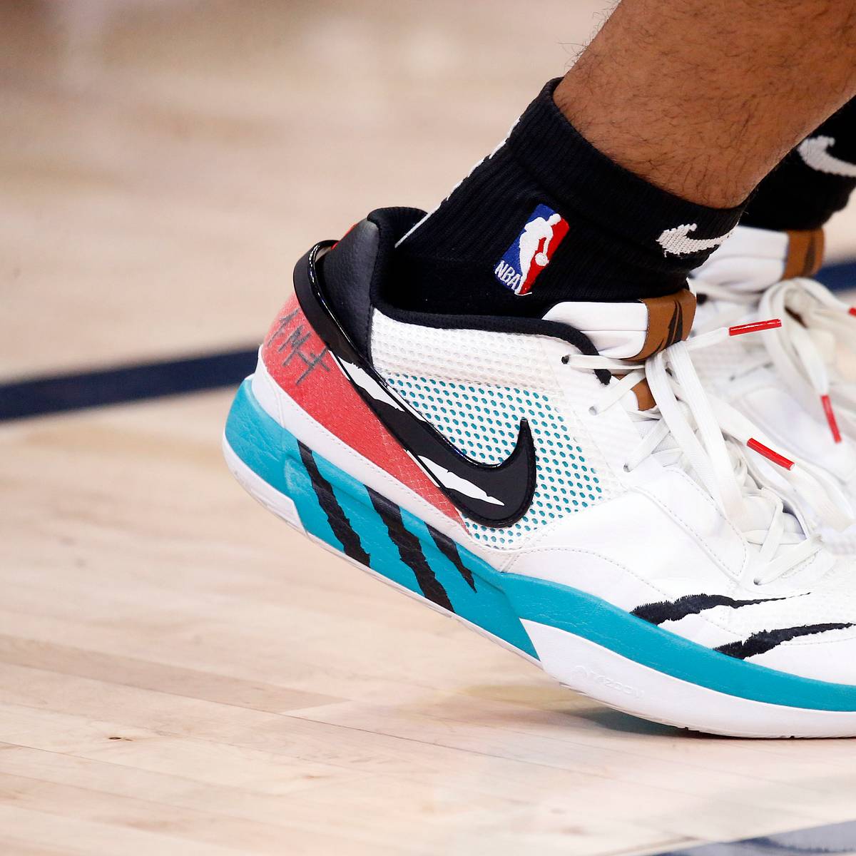 best nike id basketball shoes