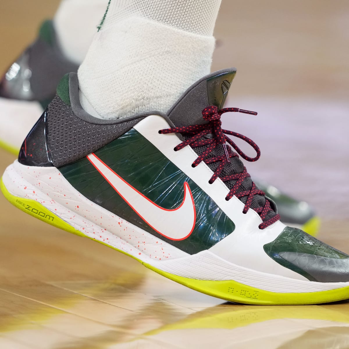 Ten Best Nike Kobe Shoes Worn During 2021-22 NBA Season - Sports