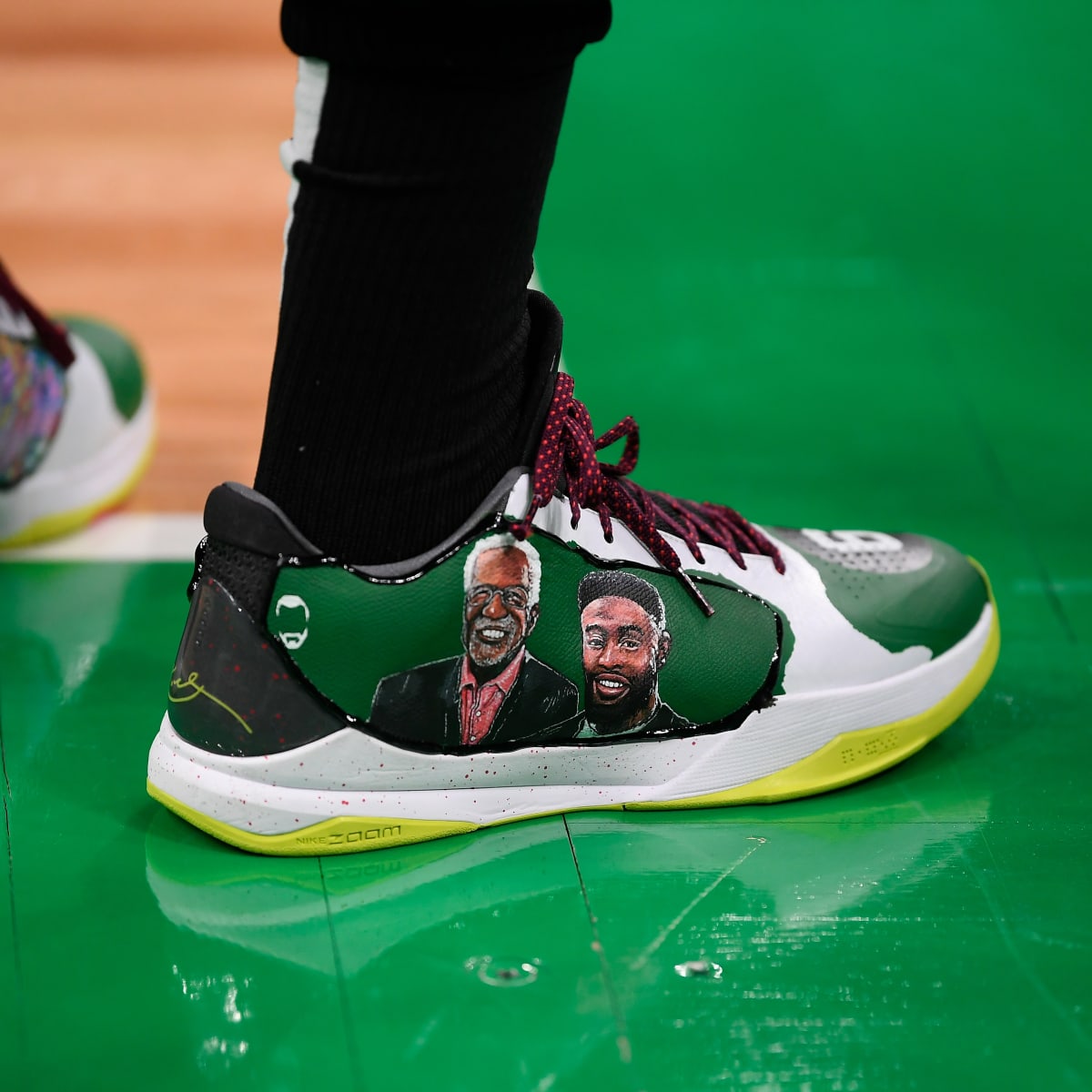 Jaylen Brown Honored Bill Russell During NBA Playoff Game - Sports  Illustrated FanNation Kicks News, Analysis and More